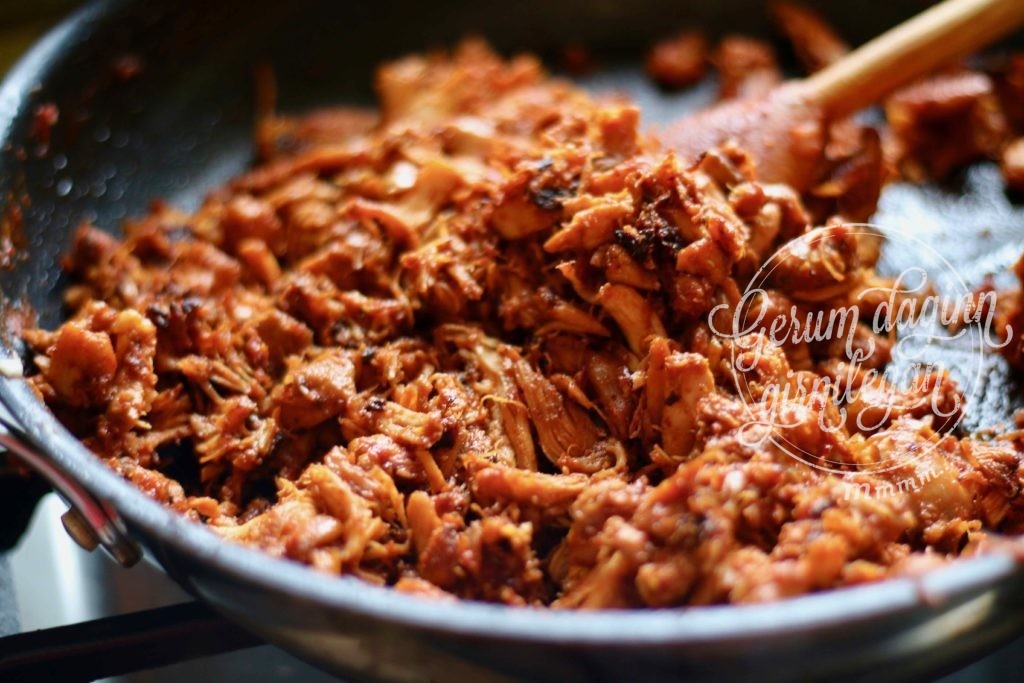 Pulled chicken