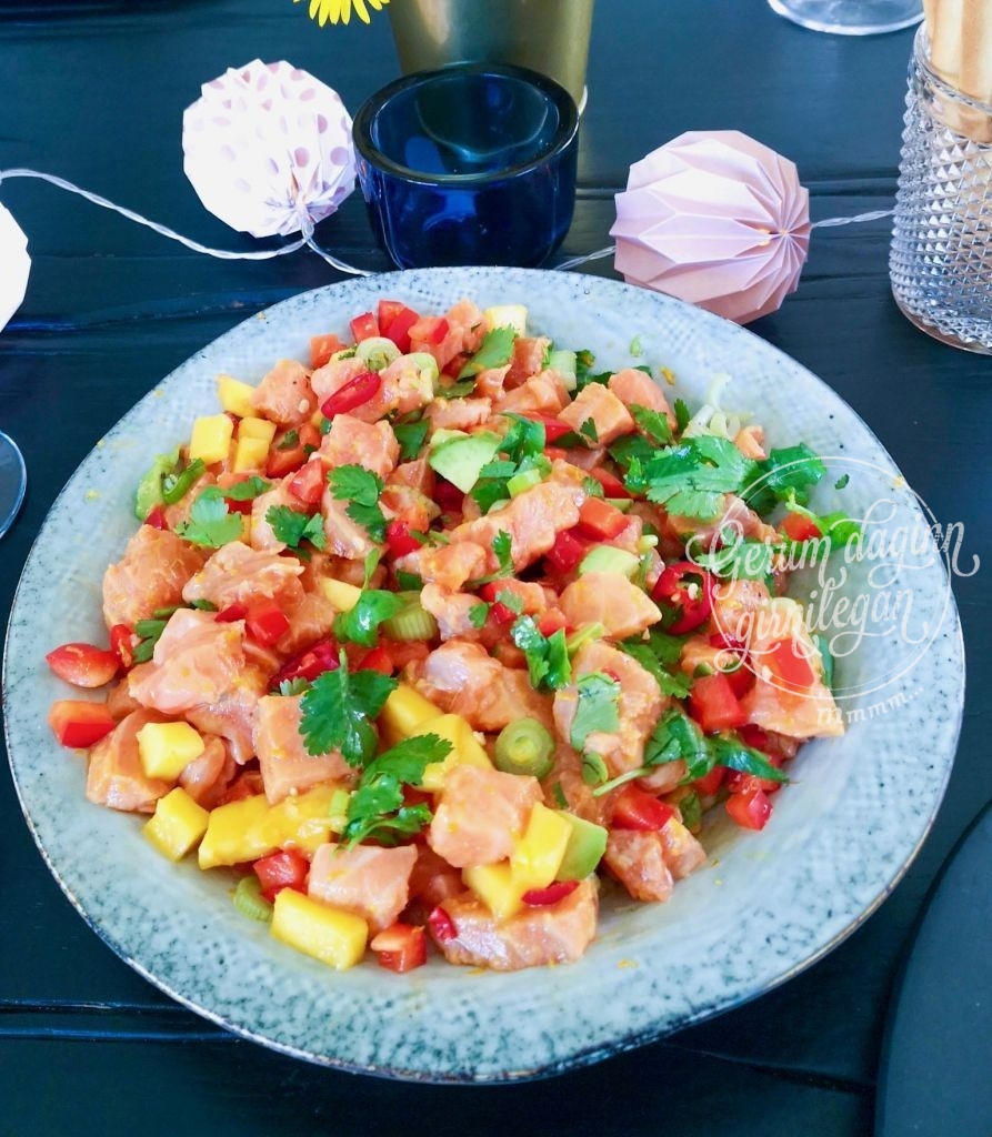 Laxa ceviche með mangó, avacado og kóríander
