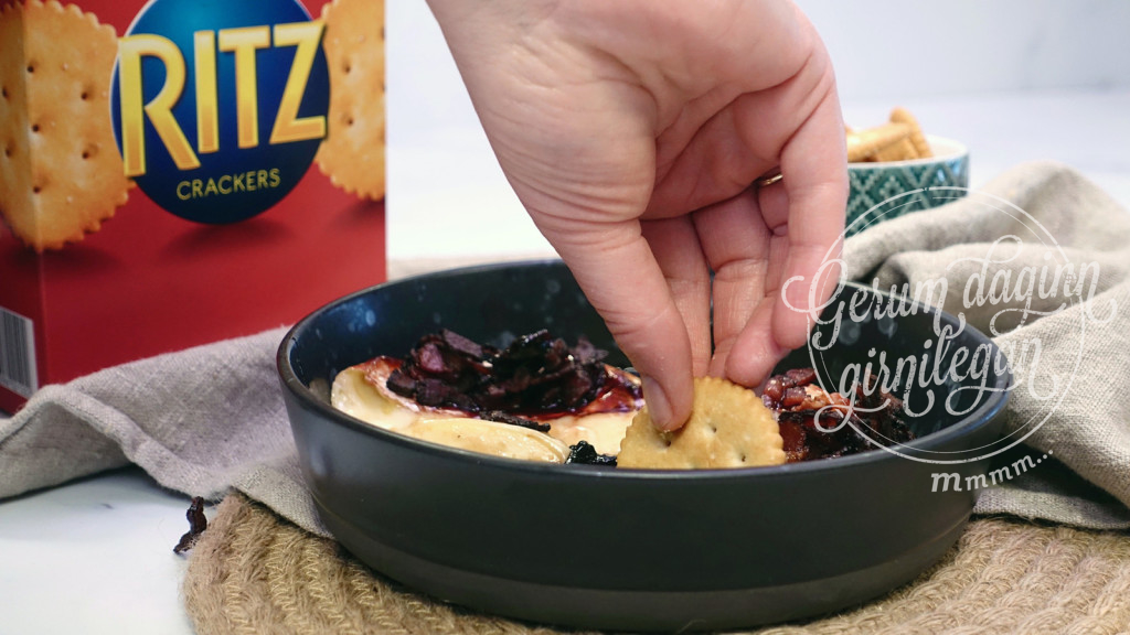 Camembert með döðlusírópi og beikoni