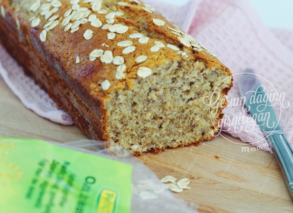 Bananabrauð með höfrum og kanil
