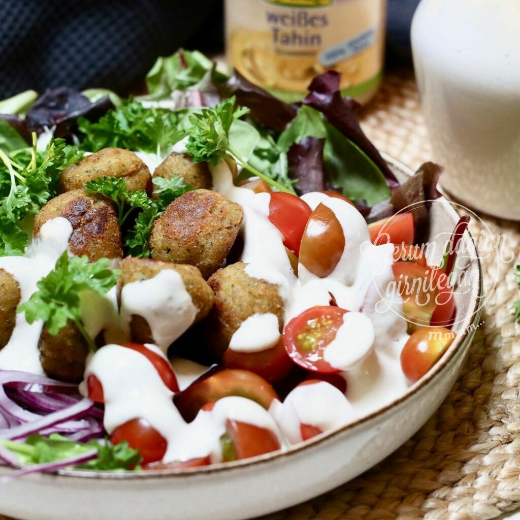 Falafel skál með Tahini sósu