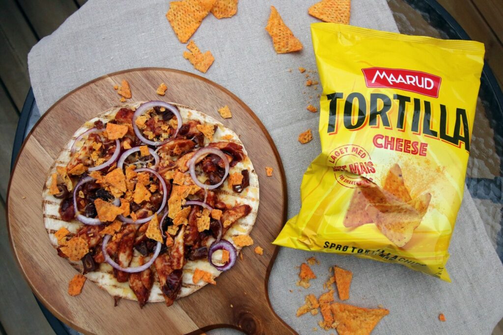 Hunts BBQ tortilla pizza