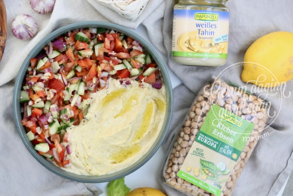 Einn klassískur hummus í sparifötum