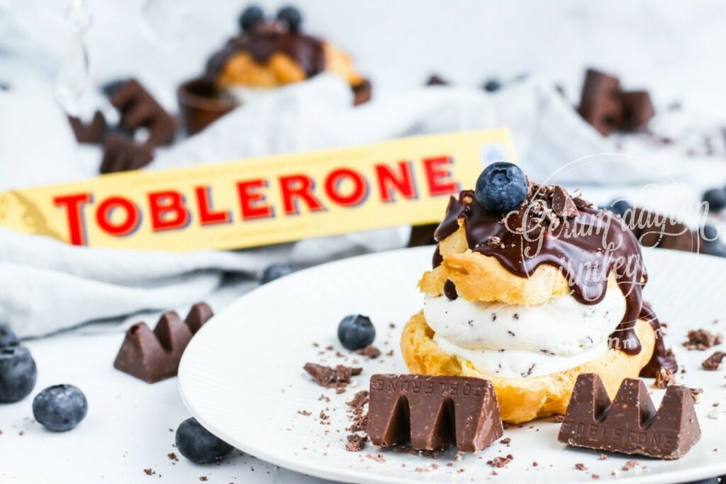 Toblerone bollur