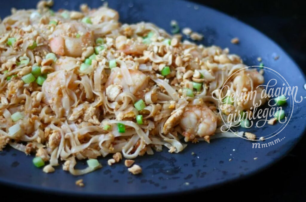 Pad Thai með risarækjum