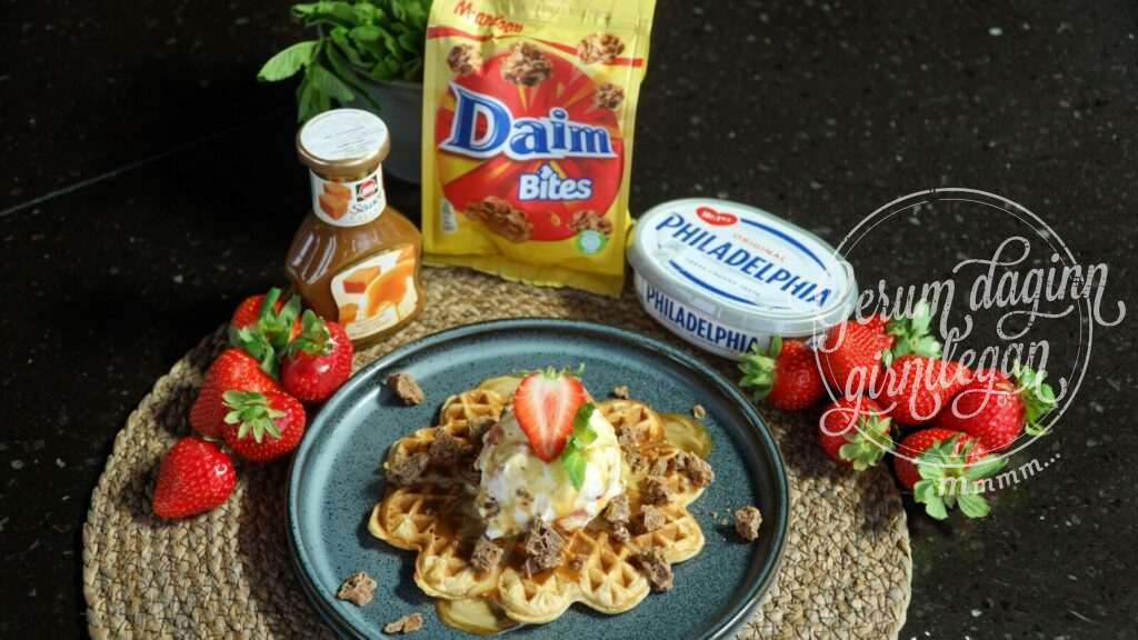 Vöfflur með Daim rjóma