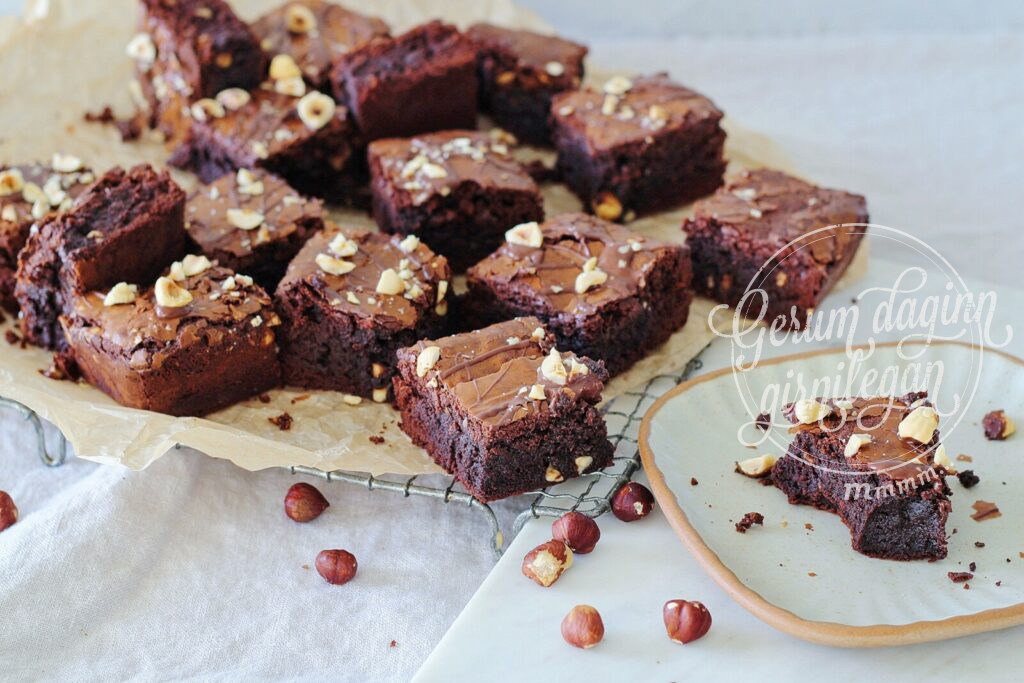 Algjörlega truflaðar heslihnetu brownies með súkkulaðismjöri