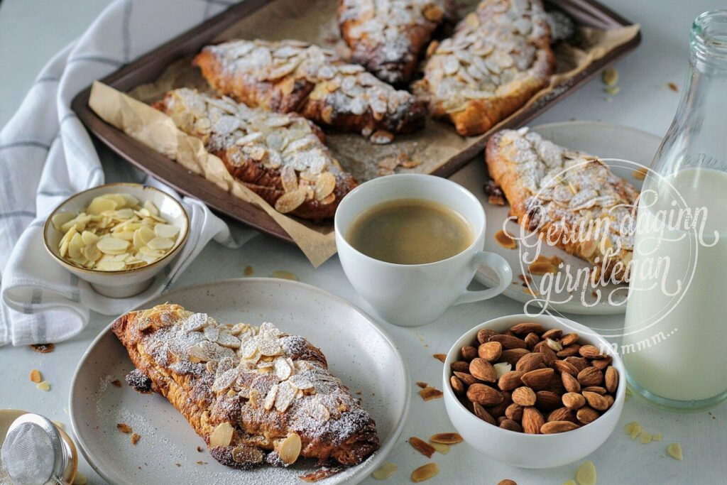 Himnesk heimagerð möndlu croissant